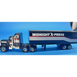 MIDNIGHT-X-PRESS Matchbox MACK Kenworth Semi-Tractor Truck Trailer 1981